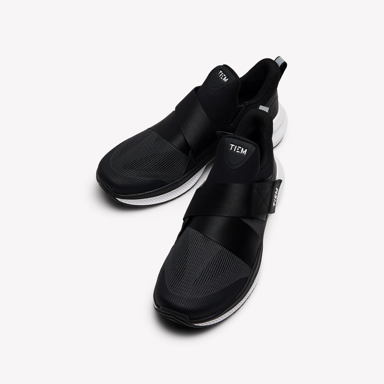 Lynx - Black-Black