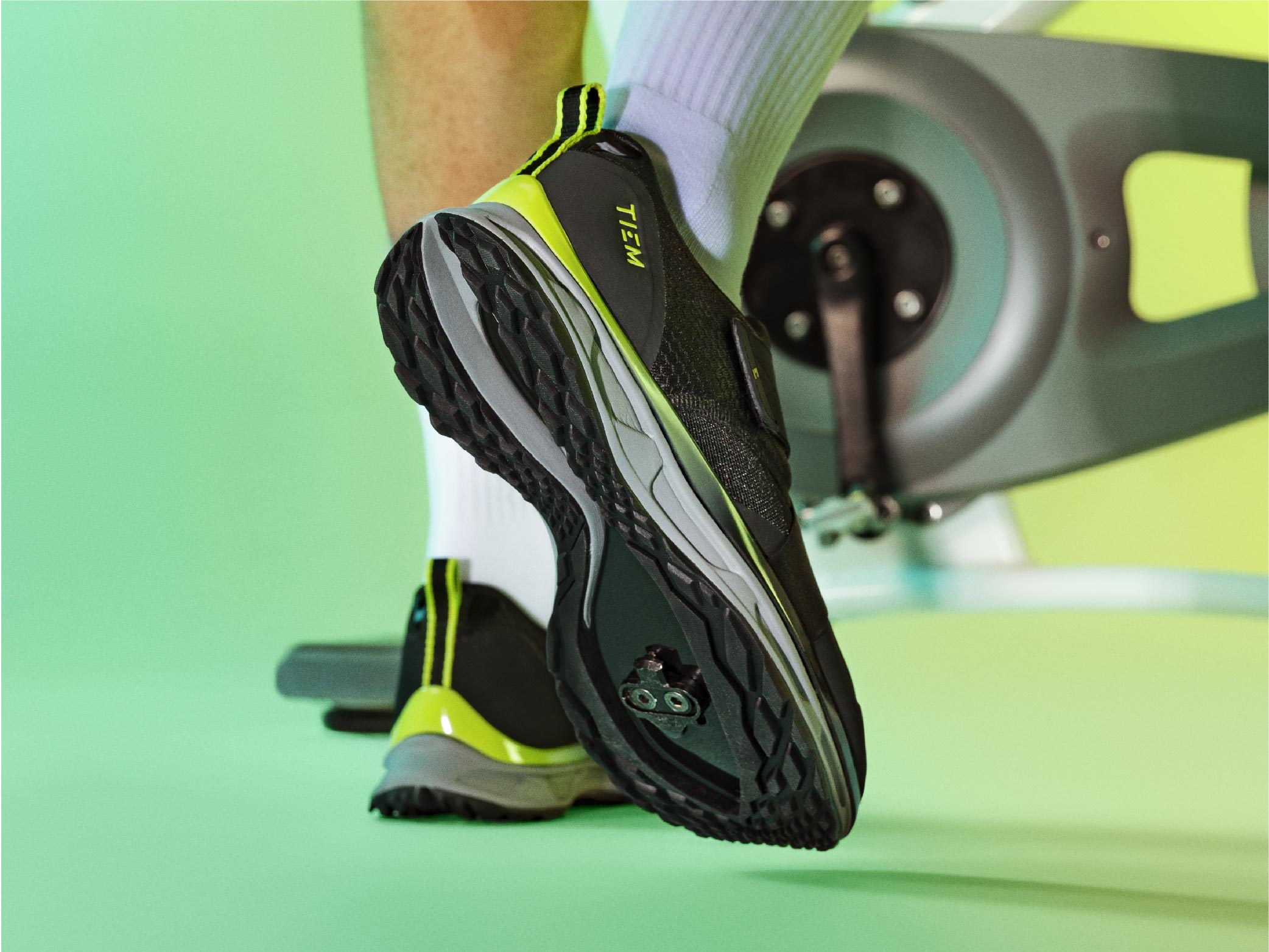 Chaussures de cyclisme femme Tiem Slipstream sensibilisation au cancer Chaussures de cyclisme femme Tiem Slipstream sensibilisation au cancer